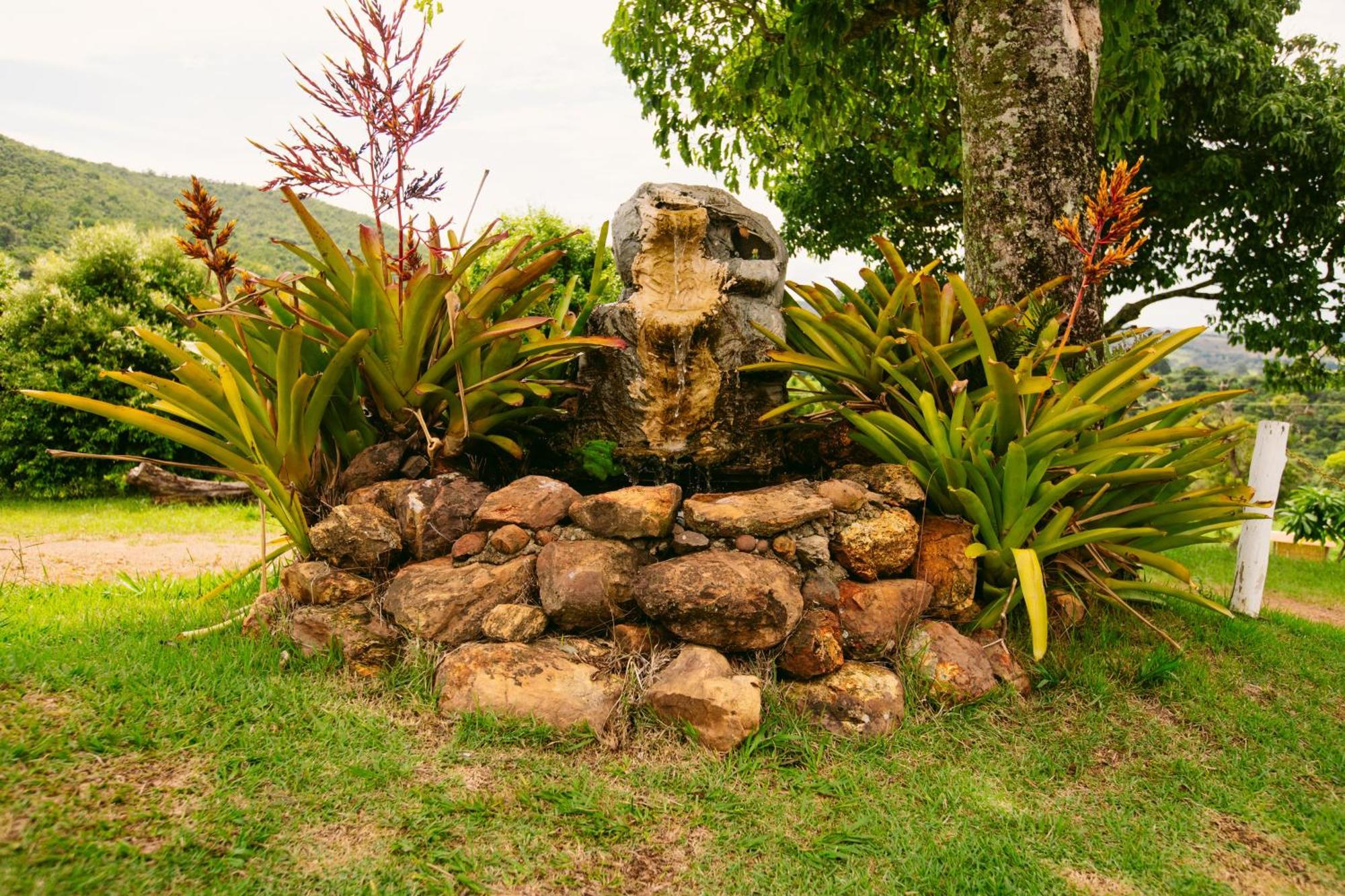 Pousada Mirante dos Ipês Capitólio Exterior foto